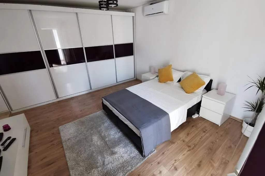 Bertigart Studio Apartment ブカレスト ルーマニア