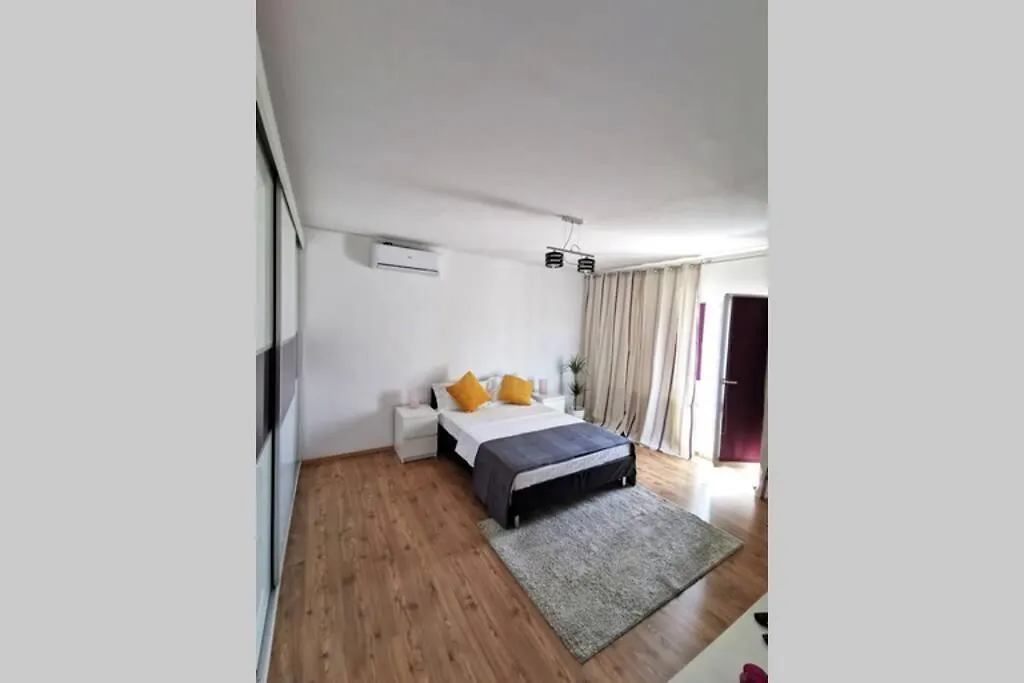 Bertigart Studio Apartment Βουκουρέστι Ρουμανία
